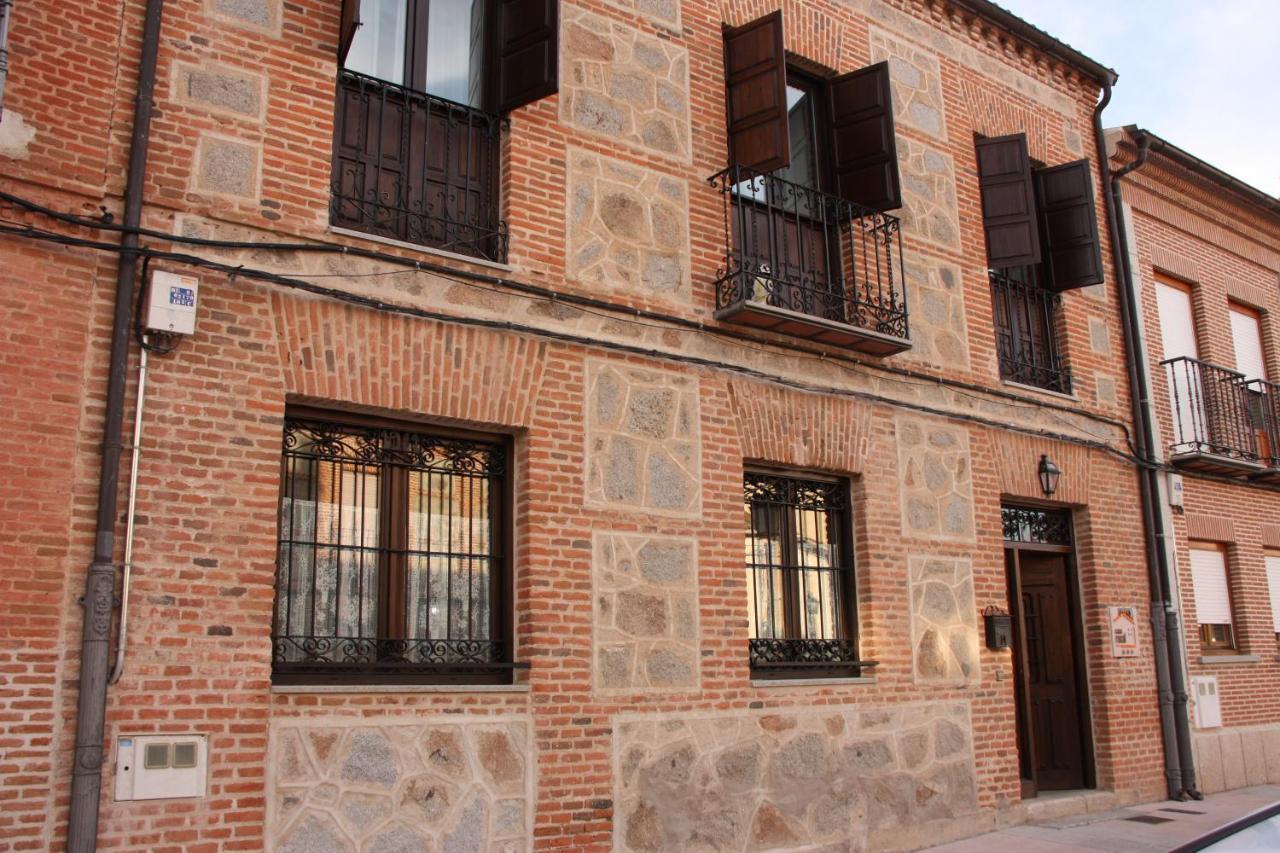 Casa Rural Puerta De Castilla Velayos Luaran gambar